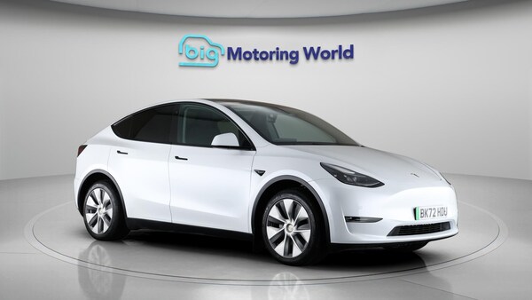 Used Tesla Model Y for sale - 76251427: Photo 2