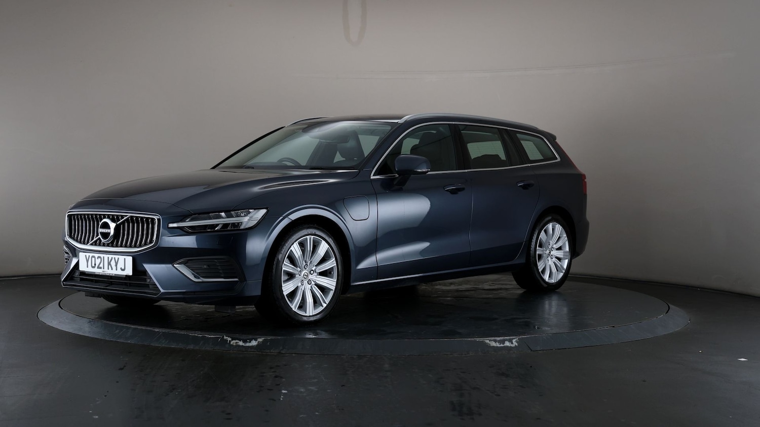 Used Volvo V60 2021 for sale - 76810470: Photo 35