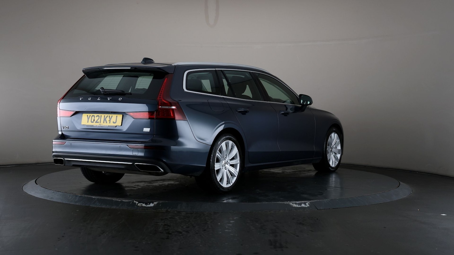 Used Volvo V60 2021 for sale - 76810470: Photo 59