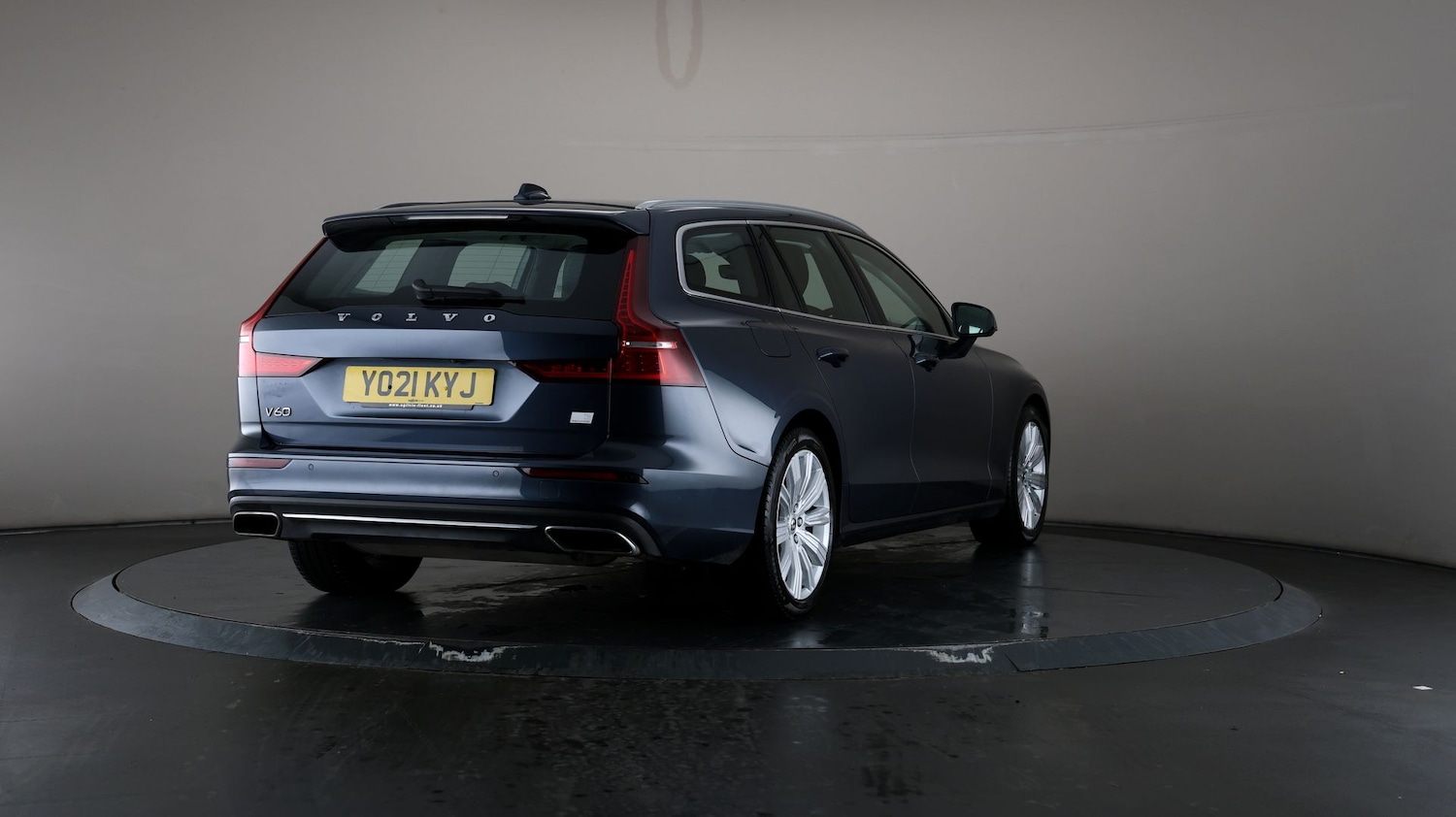 Used Volvo V60 2021 for sale - 76810470: Photo 61