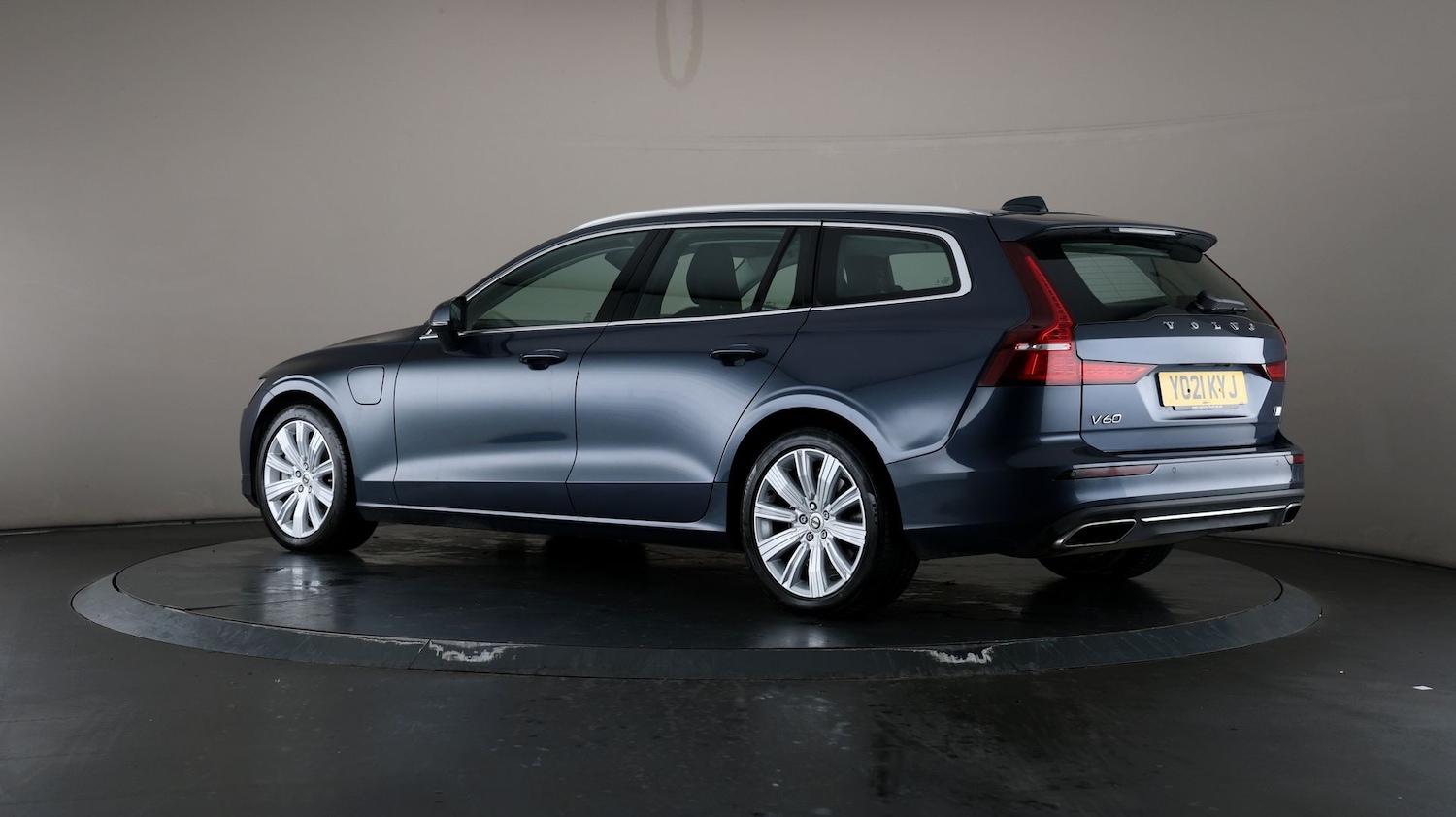 Used Volvo V60 2021 for sale - 76810470: Photo 66