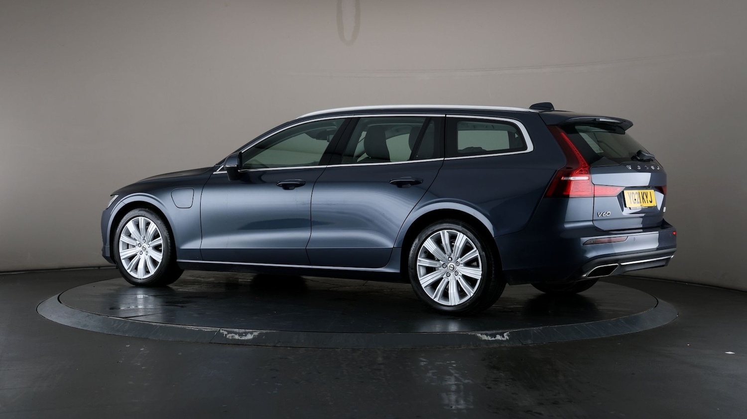 Used Volvo V60 2021 for sale - 76810470: Photo 67