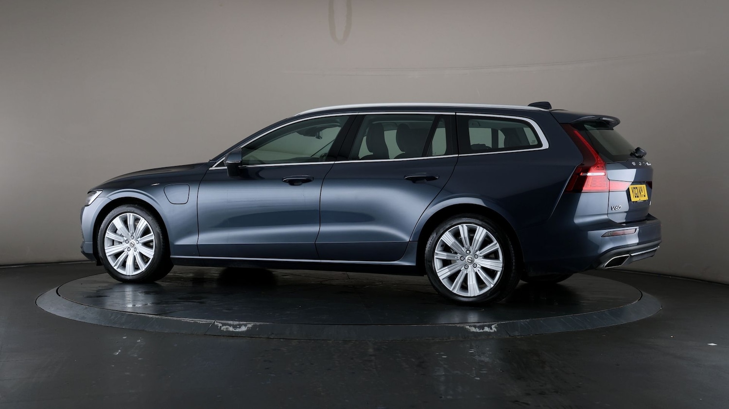 Used Volvo V60 2021 for sale - 76810470: Photo 68