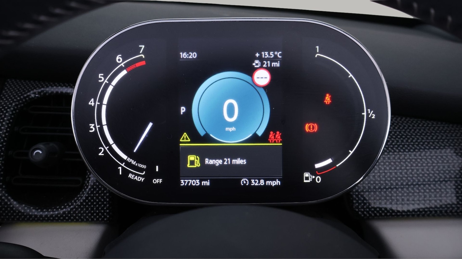 Used MINI Convertible 2023 for sale - 77736987: Photo 10