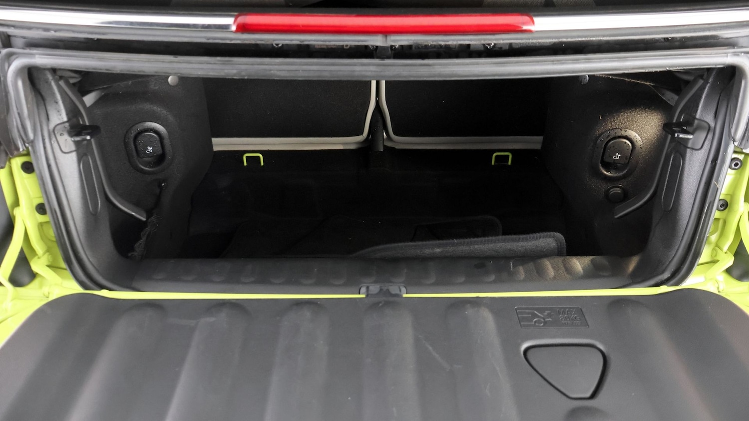 Used MINI Convertible 2023 for sale - 77736987: Photo 16