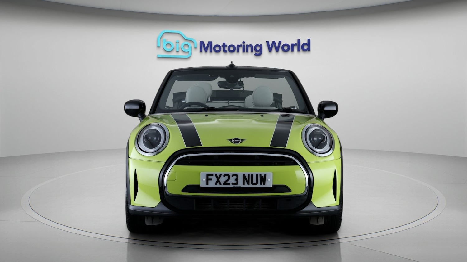 Used MINI Convertible 2023 for sale - 77736987: Photo 2