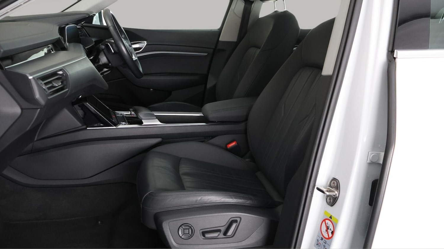 Used Audi e-tron 2021 for sale - 76179705: Photo 20