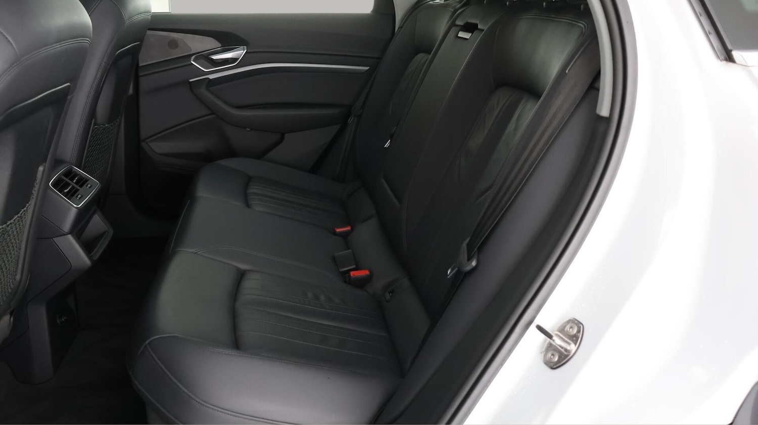 Used Audi e-tron 2021 for sale - 76179705: Photo 24