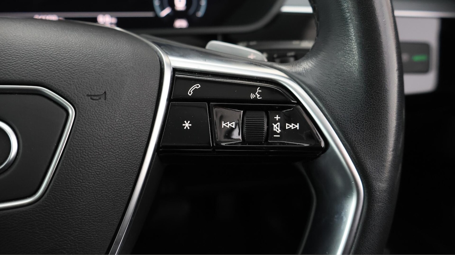 Used Audi e-tron 2021 for sale - 76179705: Photo 40
