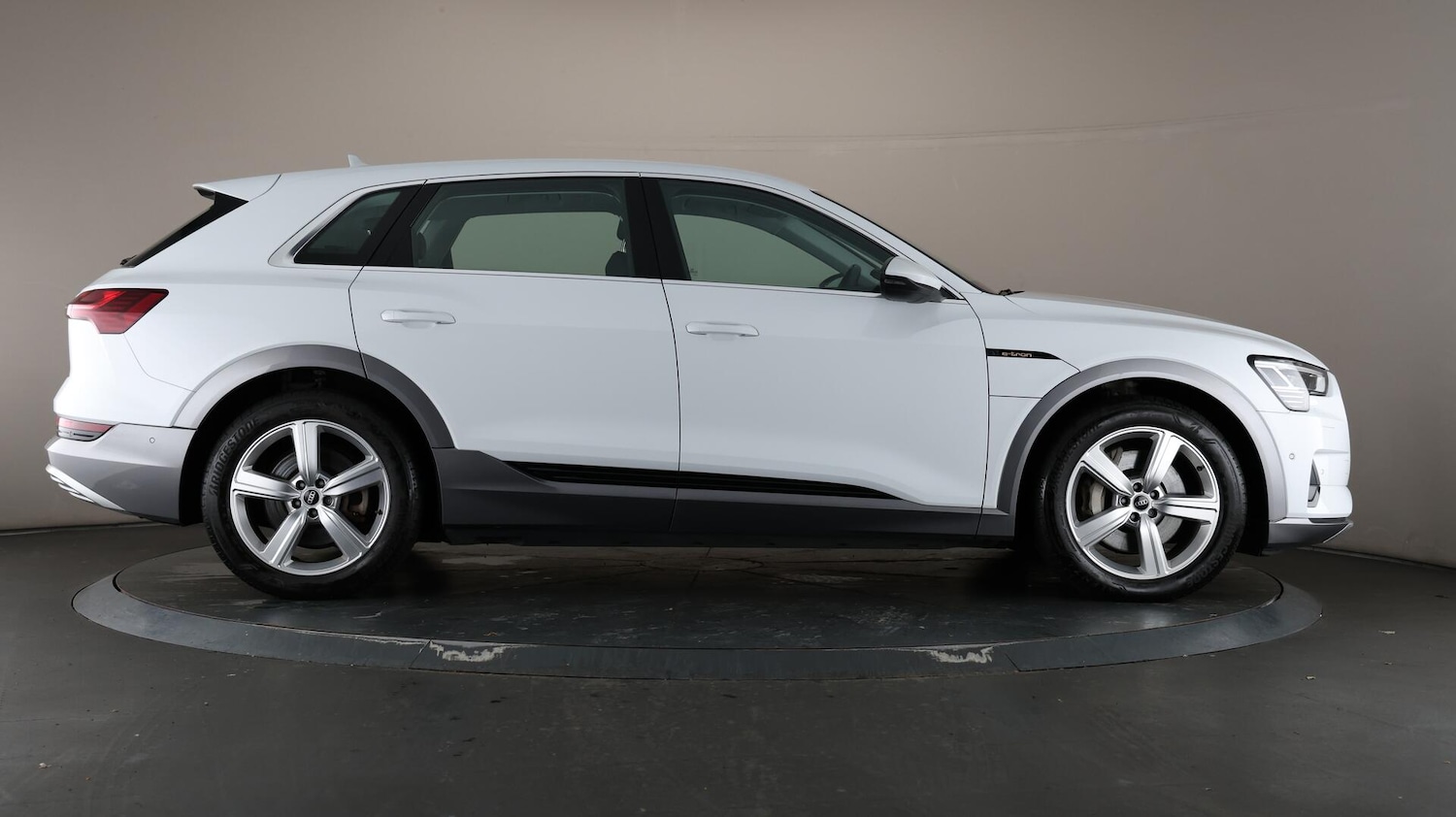 Used Audi e-tron 2021 for sale - 76179705: Photo 63