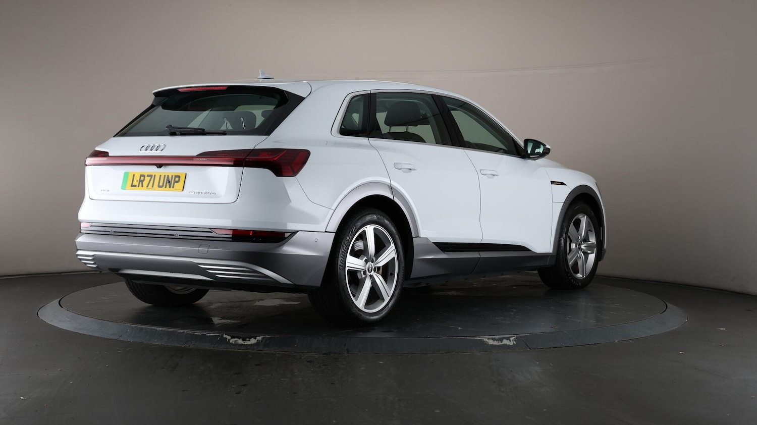 Used Audi e-tron 2021 for sale - 76179705: Photo 69