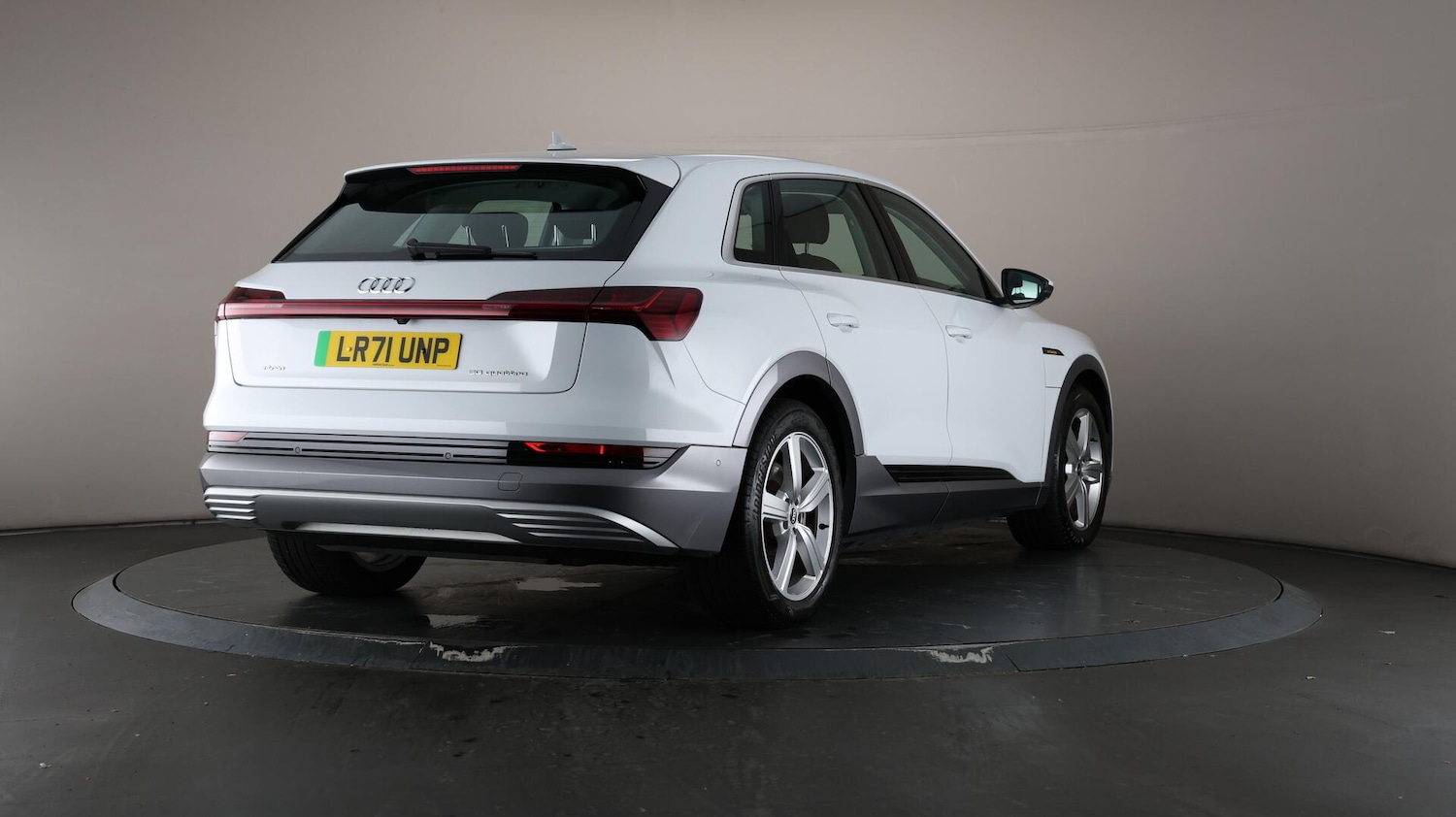 Used Audi e-tron 2021 for sale - 76179705: Photo 71