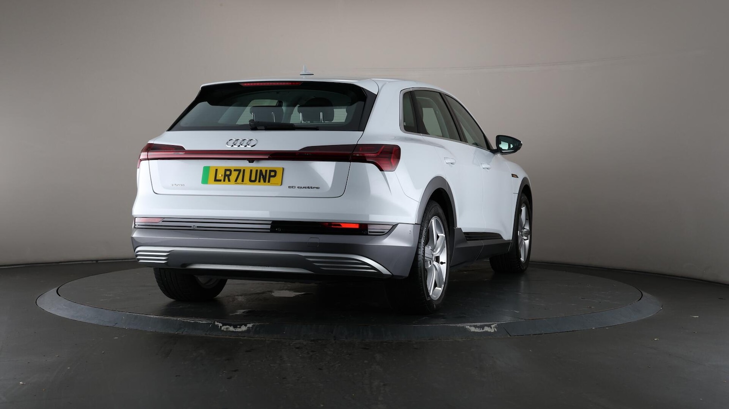 Used Audi e-tron 2021 for sale - 76179705: Photo 72