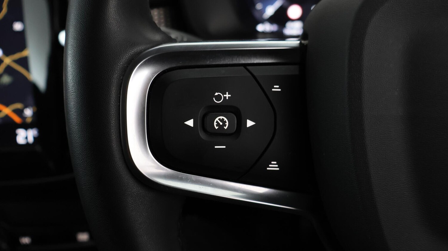 Used Volvo XC40 2021 for sale - 76597454: Photo 23