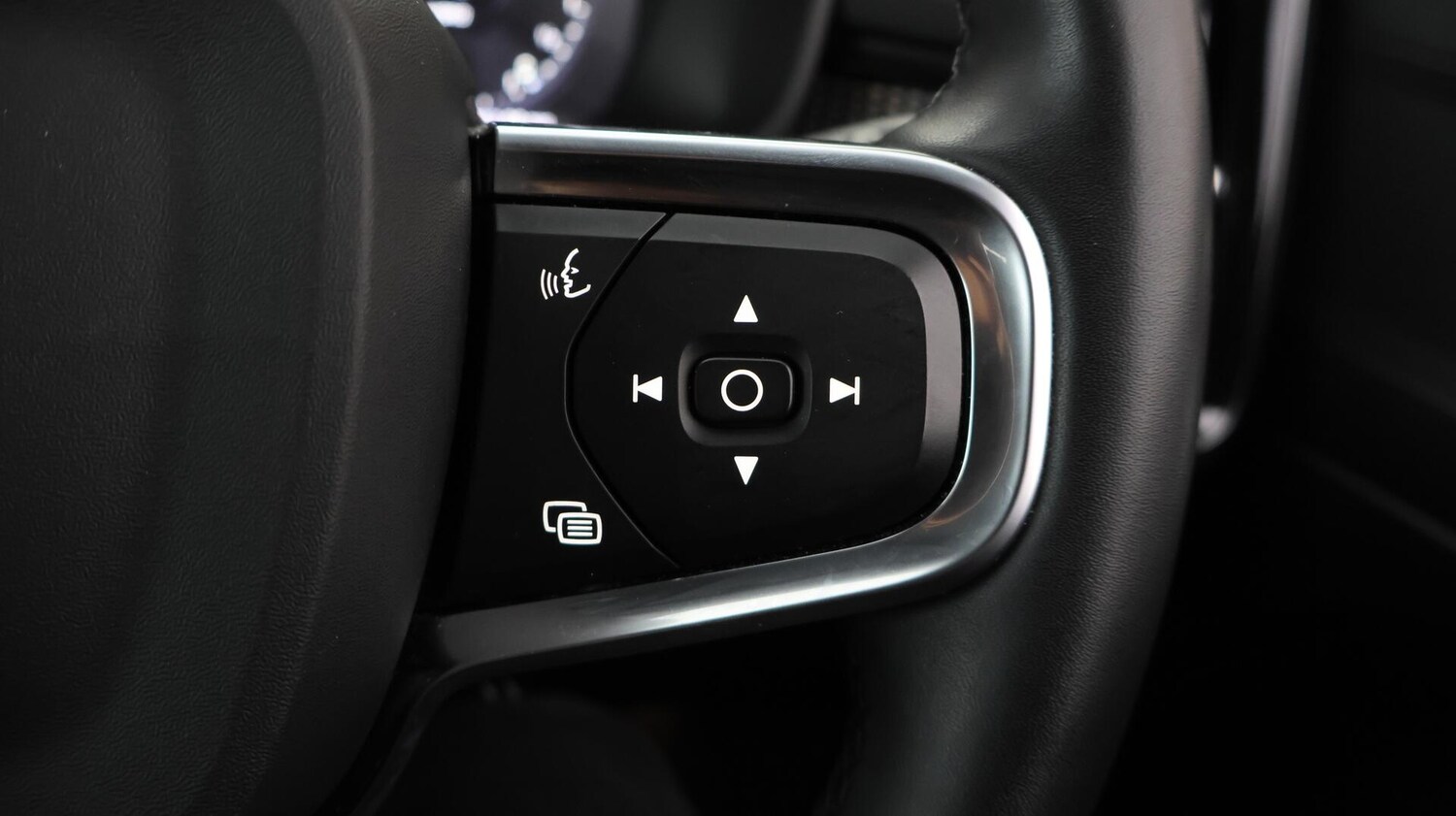 Used Volvo XC40 2021 for sale - 76597454: Photo 24