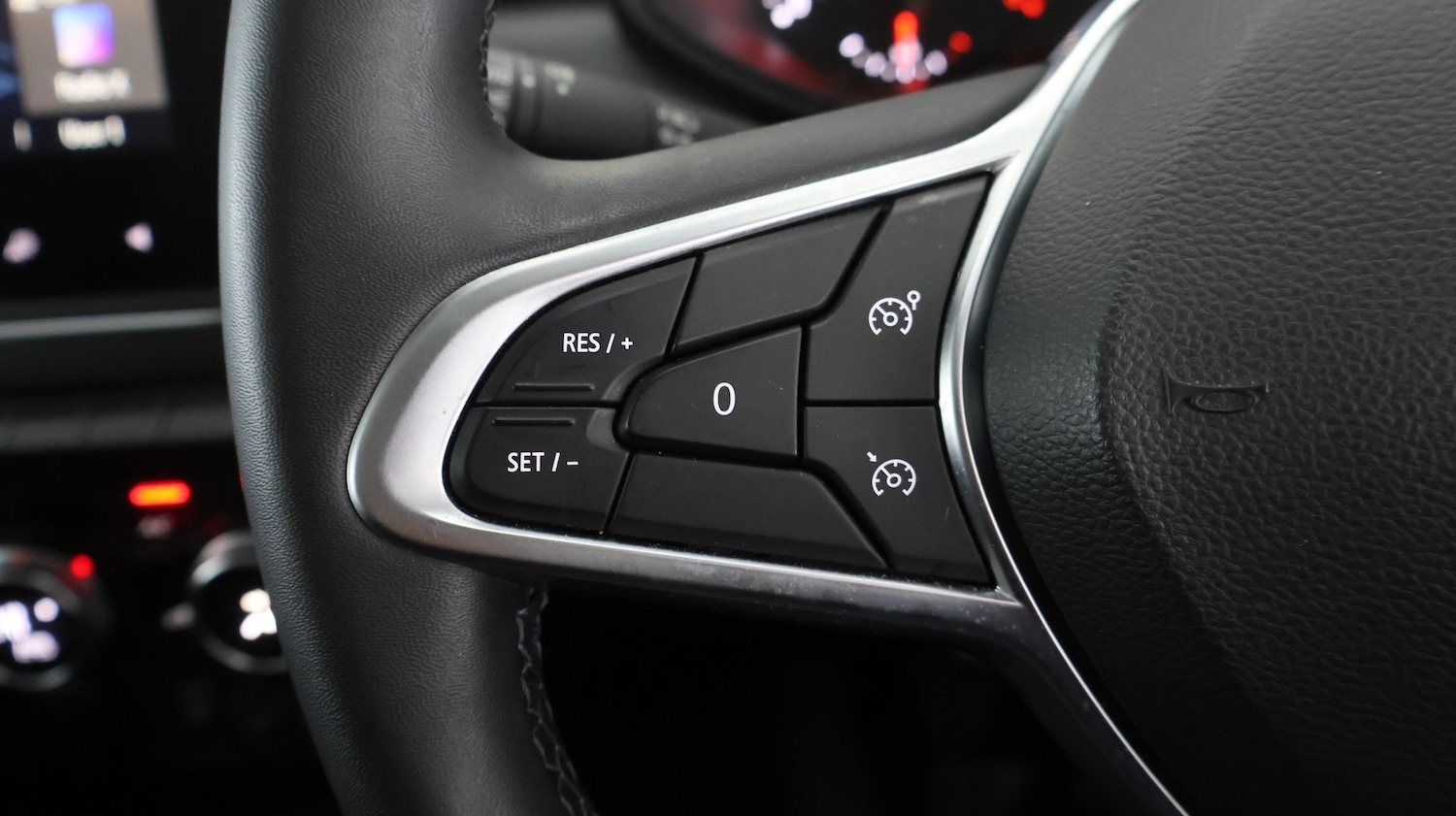 Used Renault Clio 2022 for sale - 77632350: Photo 22