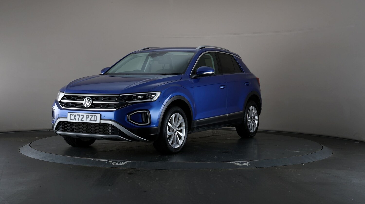 Used Volkswagen T-Roc for sale - 76810472: Photo 38