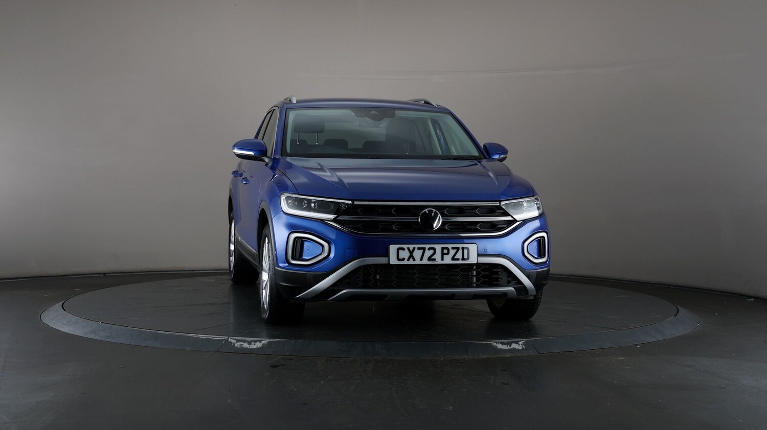 Used Volkswagen T-Roc for sale - 76810472: Photo 44