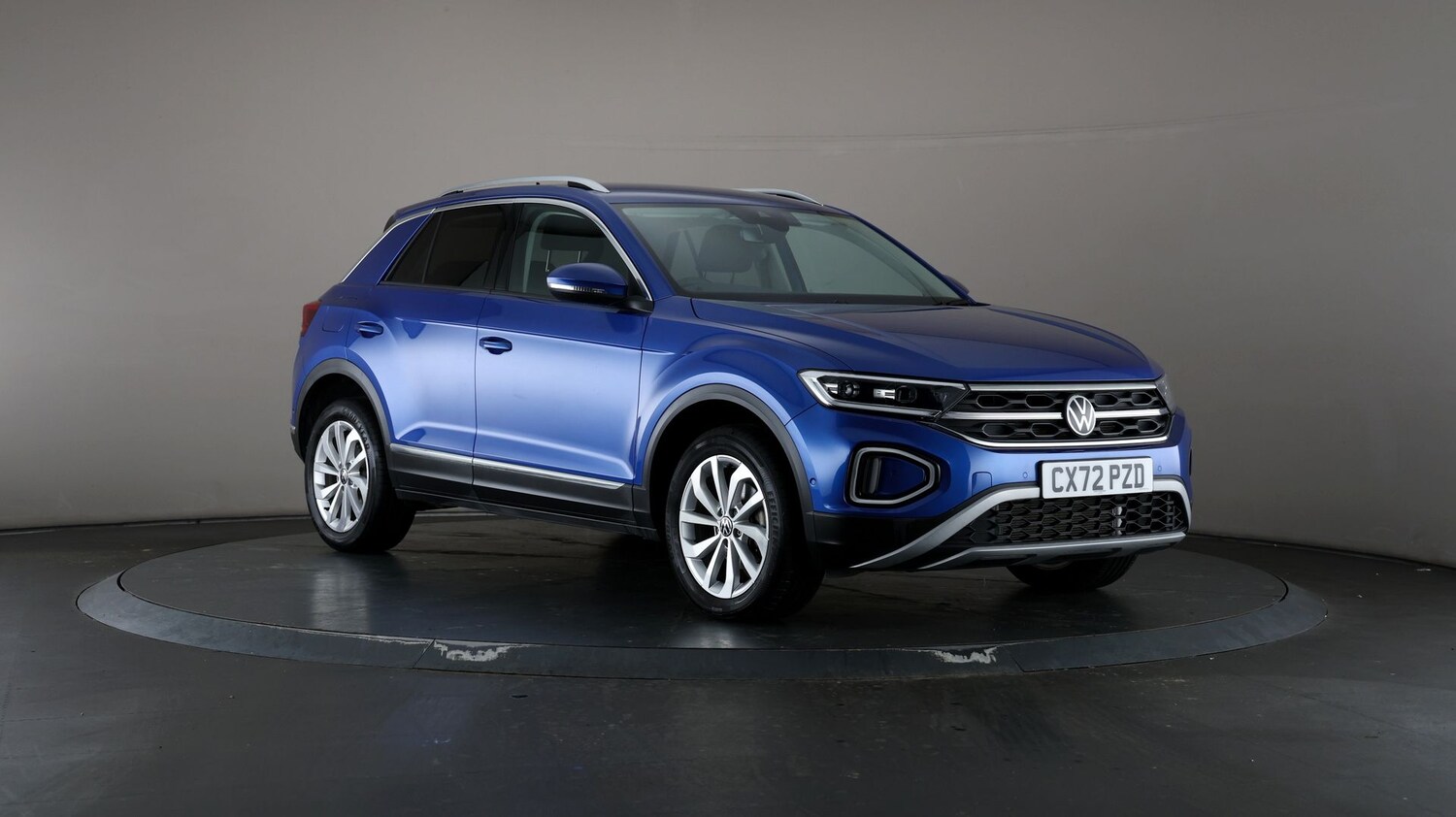 Used Volkswagen T-Roc for sale - 76810472: Photo 47