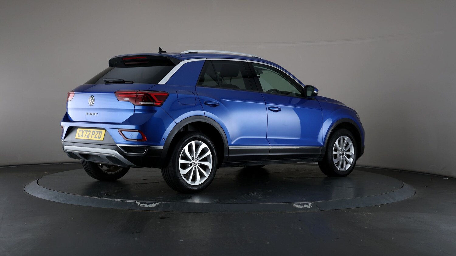Used Volkswagen T-Roc for sale - 76810472: Photo 59