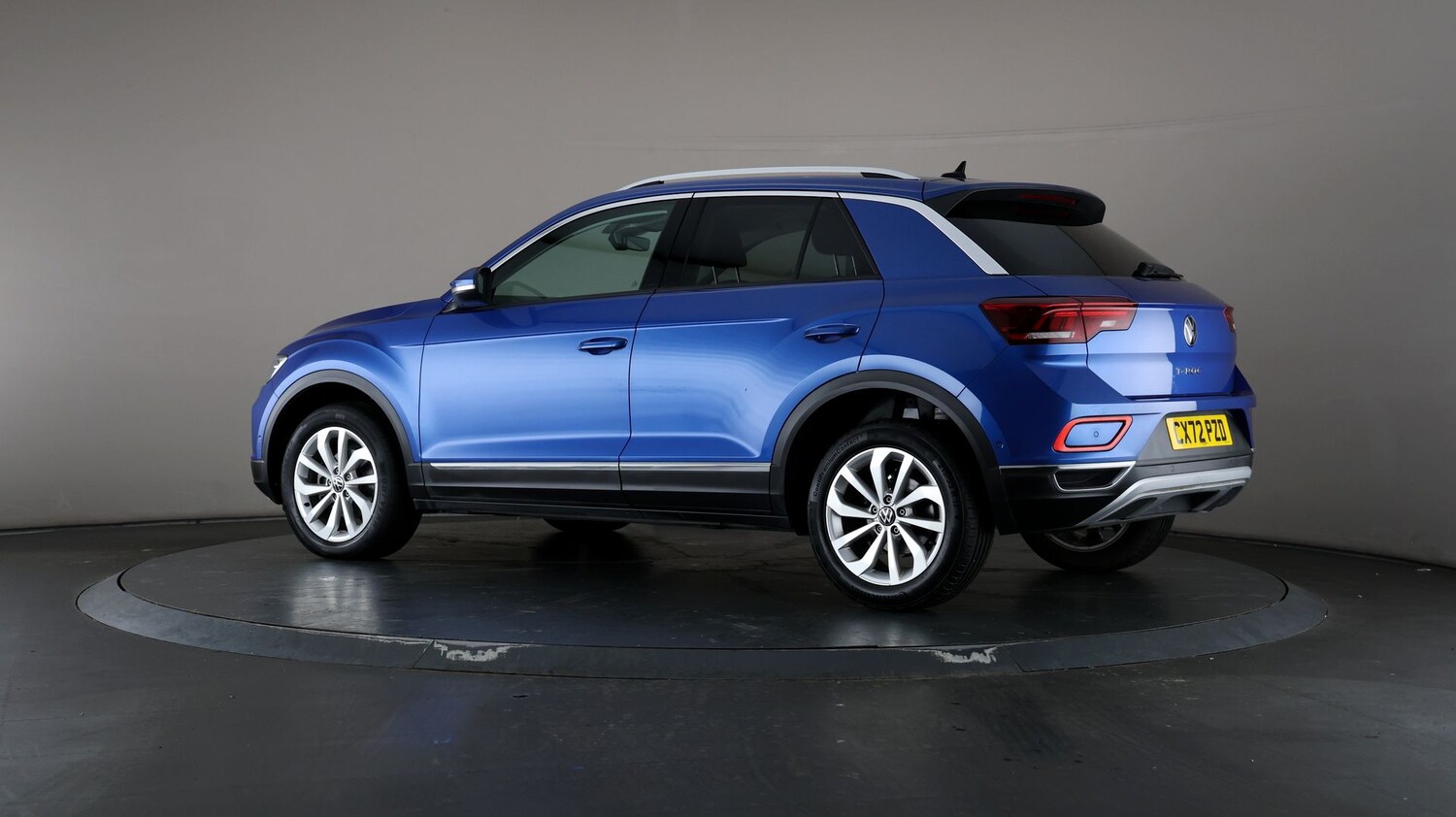 Used Volkswagen T-Roc for sale - 76810472: Photo 69