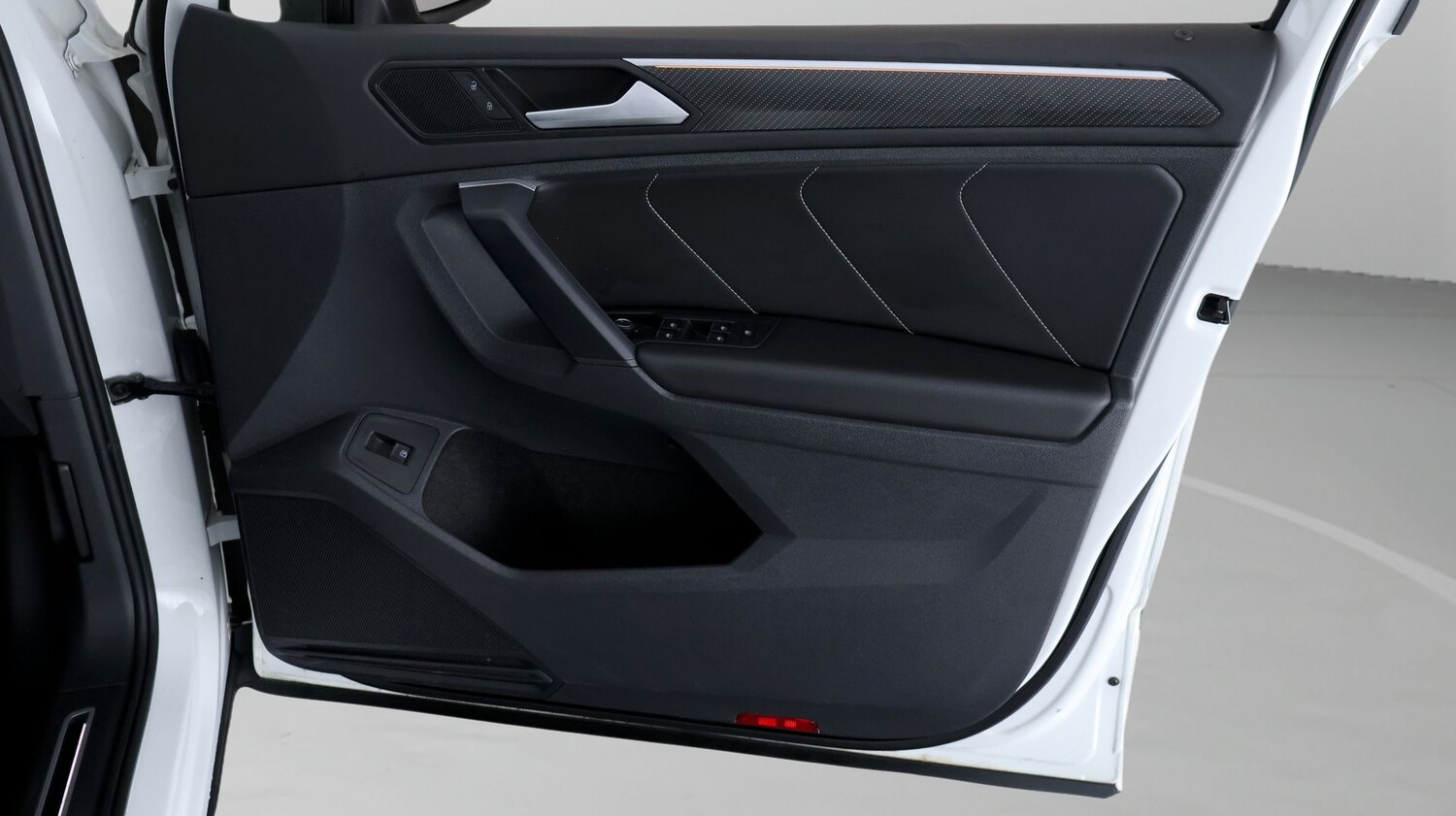 Used Volkswagen Tiguan 2022 for sale - 77476078: Photo 14