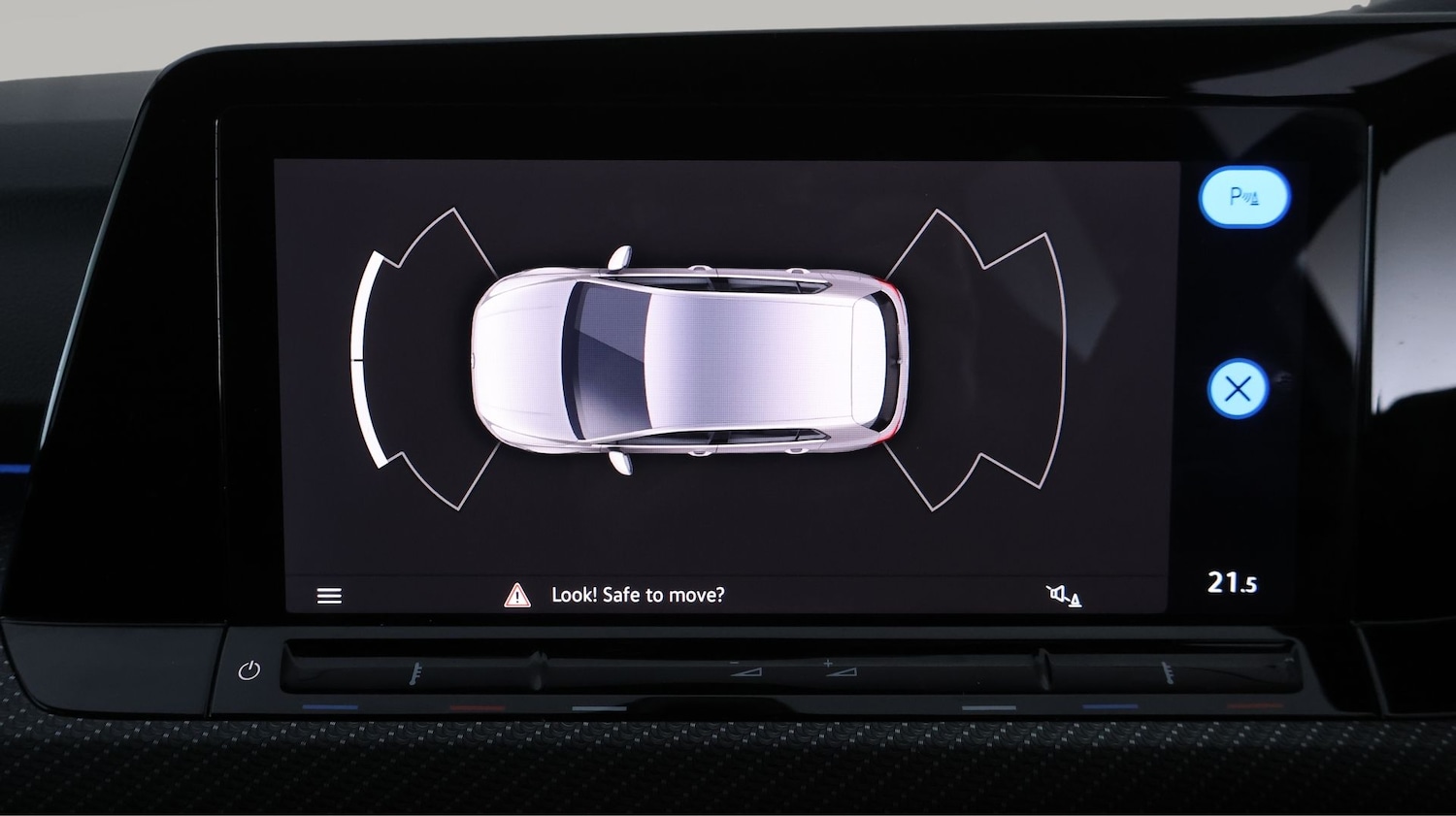 Used Volkswagen Golf 2023 for sale - 77979997: Photo 22