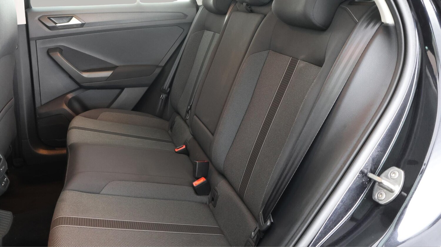 Used Volkswagen T-Roc 2023 for sale - 75991219: Photo 22