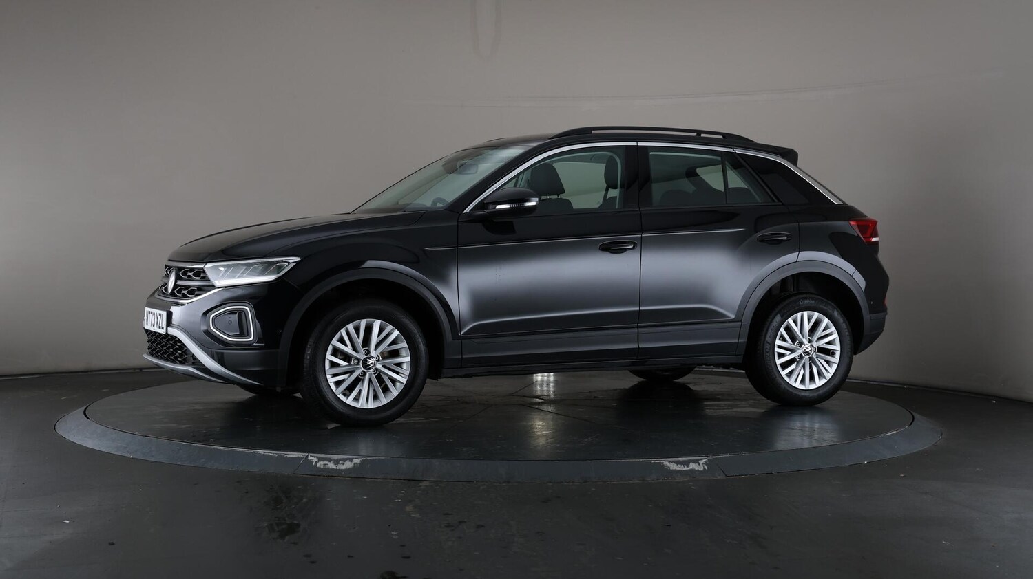 Used Volkswagen T-Roc 2023 for sale - 75991219: Photo 23