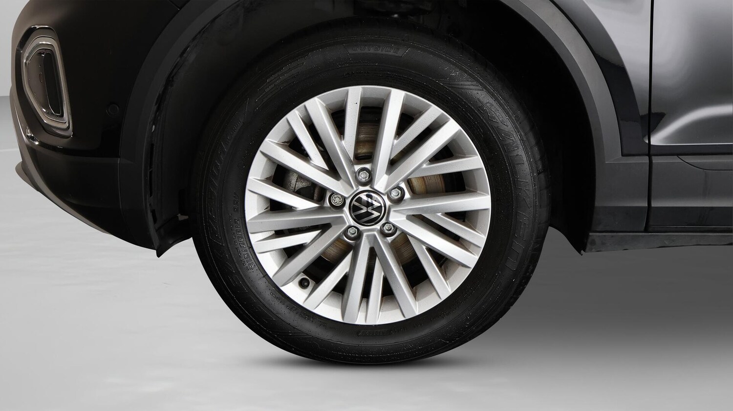 Used Volkswagen T-Roc 2023 for sale - 75991219: Photo 26