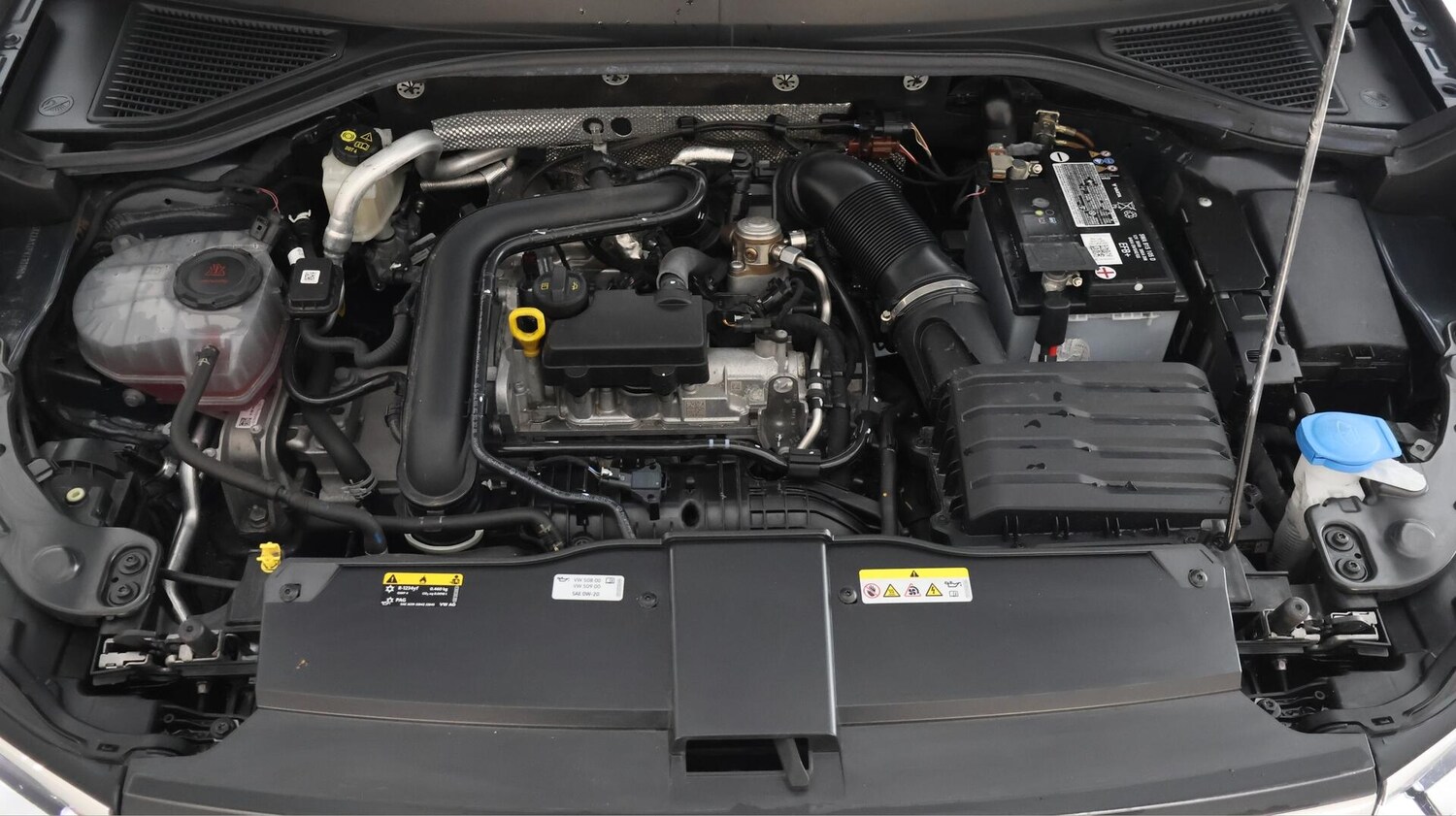 Used Volkswagen T-Roc 2023 for sale - 75991219: Photo 28