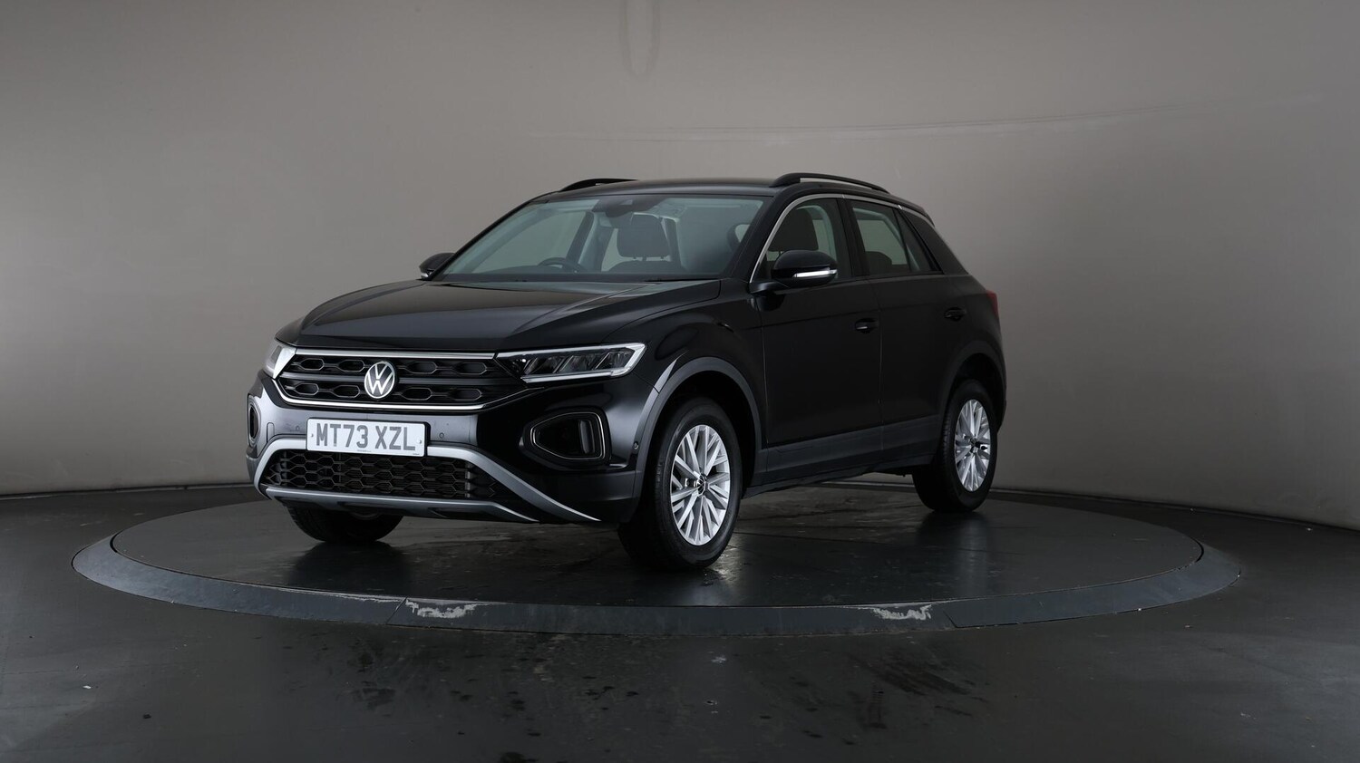 Used Volkswagen T-Roc 2023 for sale - 75991219: Photo 31