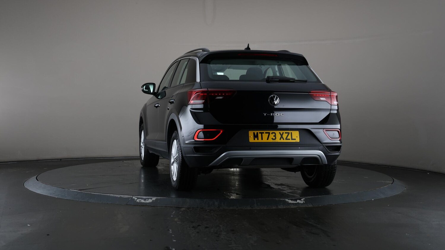 Used Volkswagen T-Roc 2023 for sale - 75991219: Photo 35