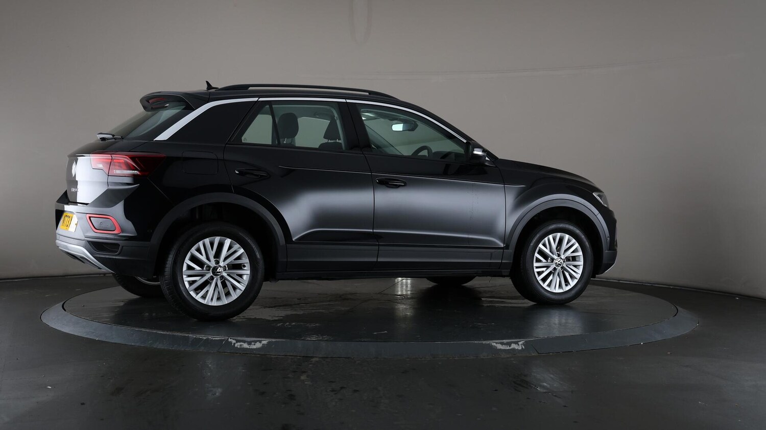 Used Volkswagen T-Roc 2023 for sale - 75991219: Photo 62