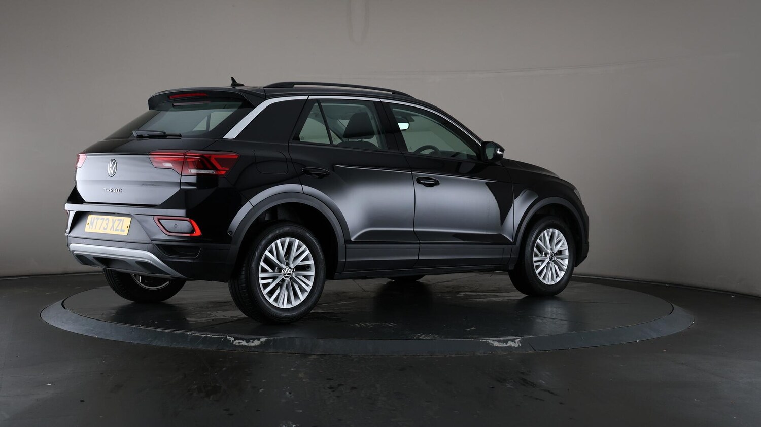 Used Volkswagen T-Roc 2023 for sale - 75991219: Photo 64
