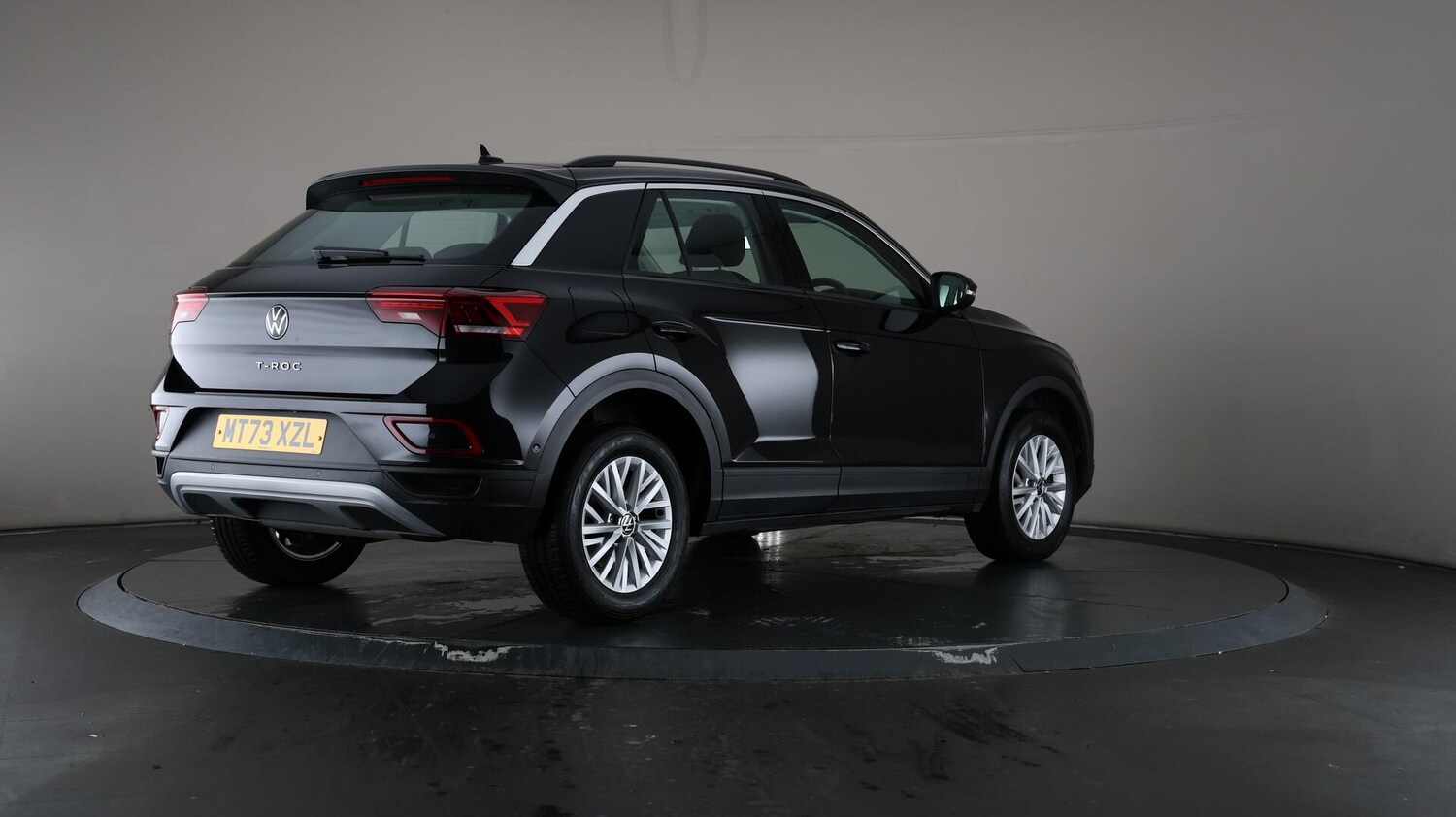 Used Volkswagen T-Roc 2023 for sale - 75991219: Photo 65