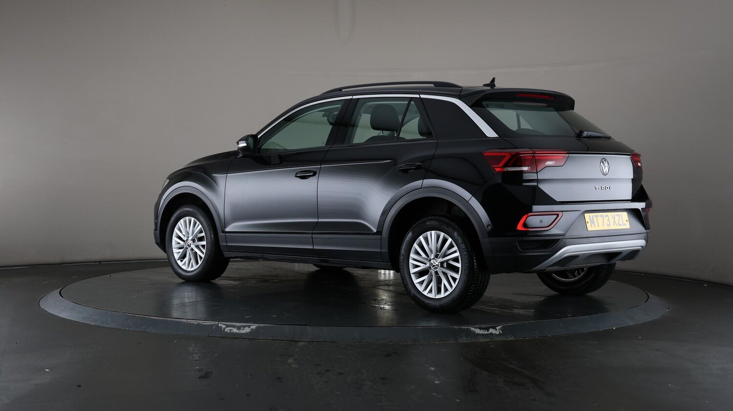 Used Volkswagen T-Roc 2023 for sale - 75991219: Photo 73