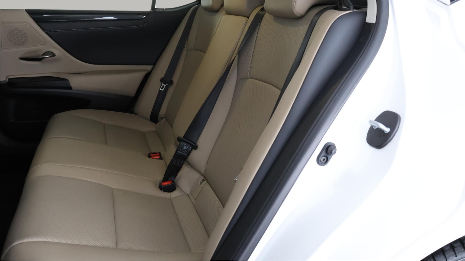 Used Lexus ES 2020 for sale - 76613406: Photo 17