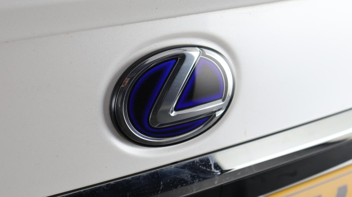 Used Lexus ES 2020 for sale - 76613406: Photo 21