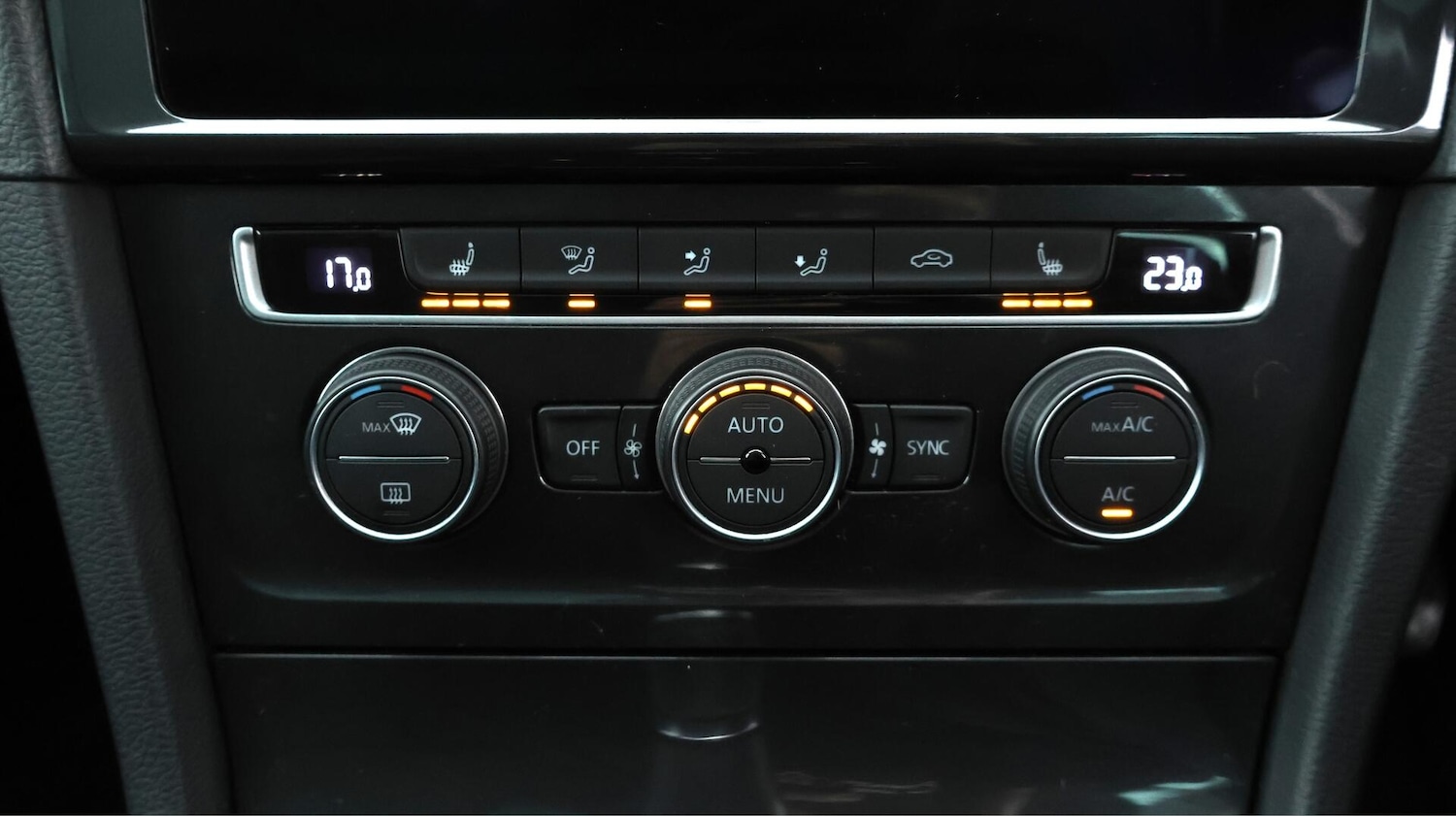 Used Volkswagen Golf 2020 for sale - 76440811: Photo 12