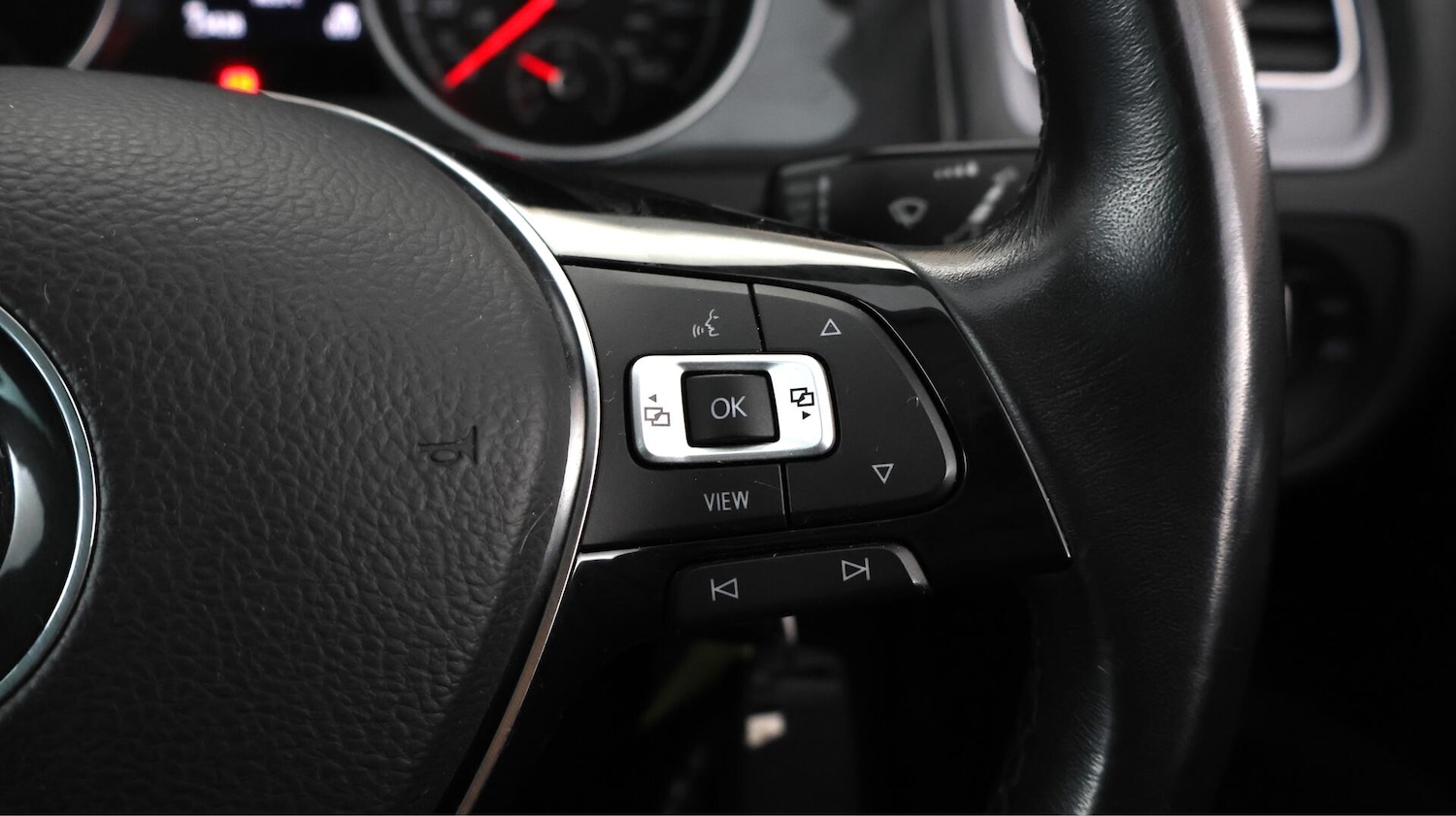 Used Volkswagen Golf 2020 for sale - 76440811: Photo 24