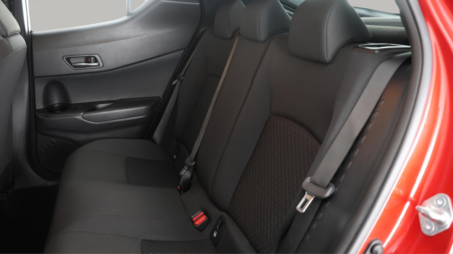 Used Toyota C-HR 2022 for sale - 76658531: Photo 16