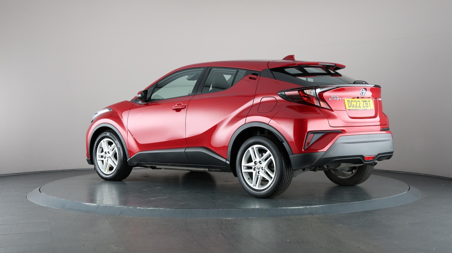 Used Toyota C-HR 2022 for sale - 76658531: Photo 76