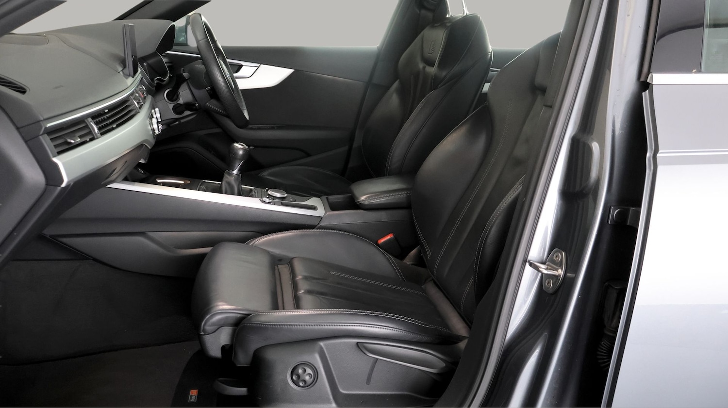 Used Audi A4 2019 for sale - 77619679: Photo 13