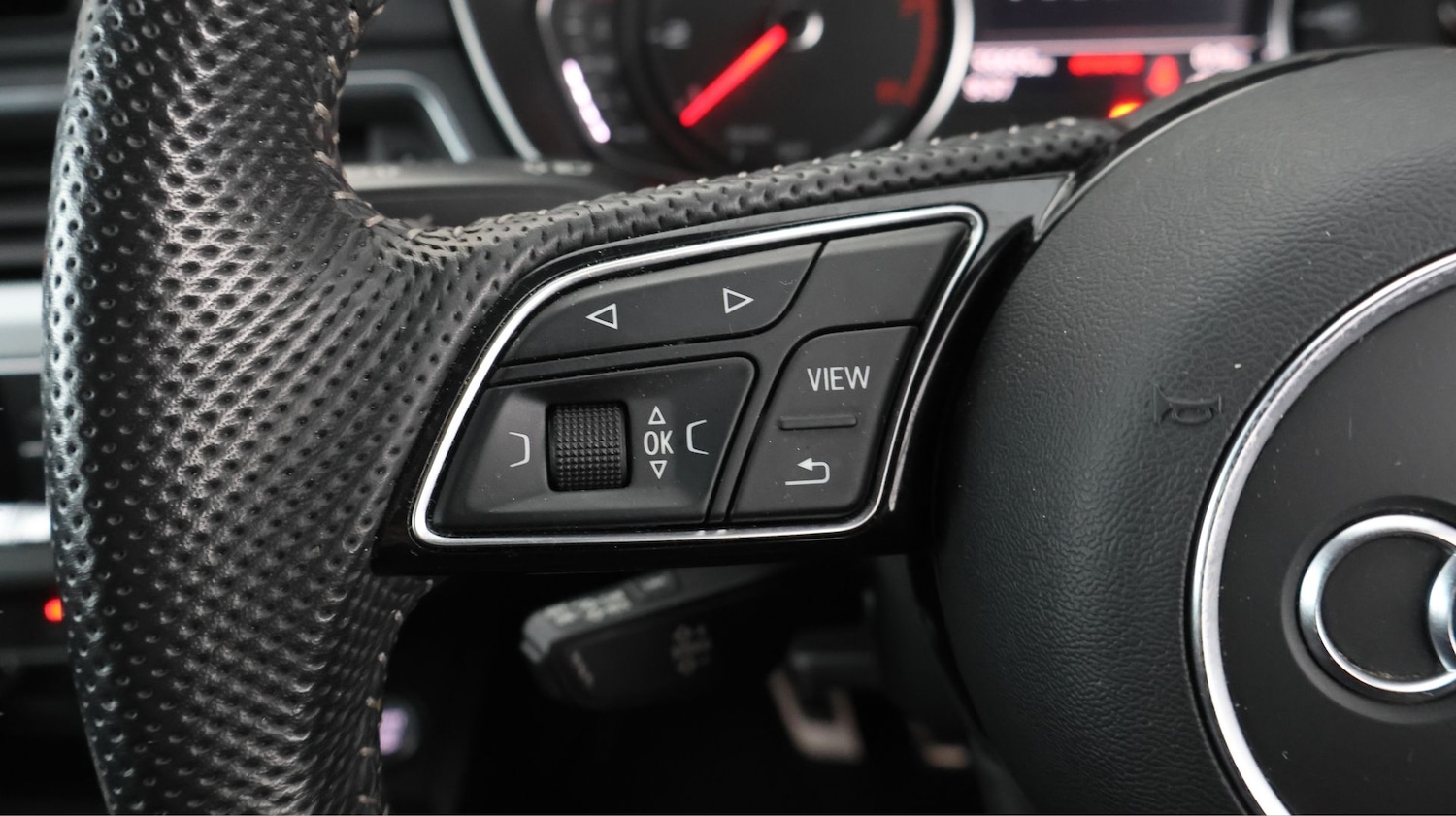 Used Audi A4 2019 for sale - 77619679: Photo 21