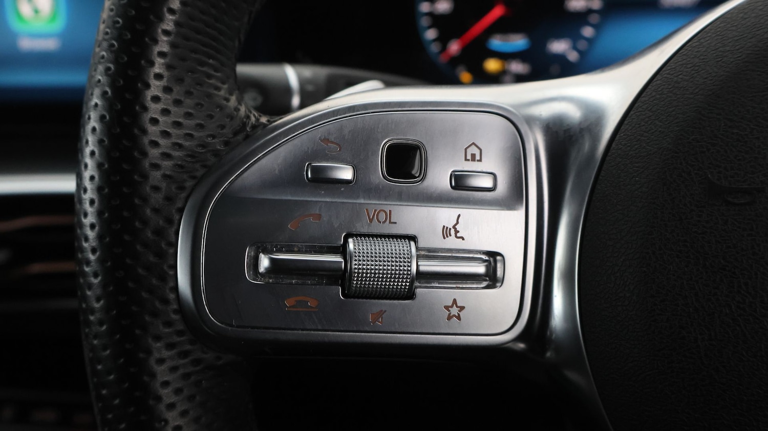 Used Mercedes-Benz EQC 2021 for sale - 77225641: Photo 25