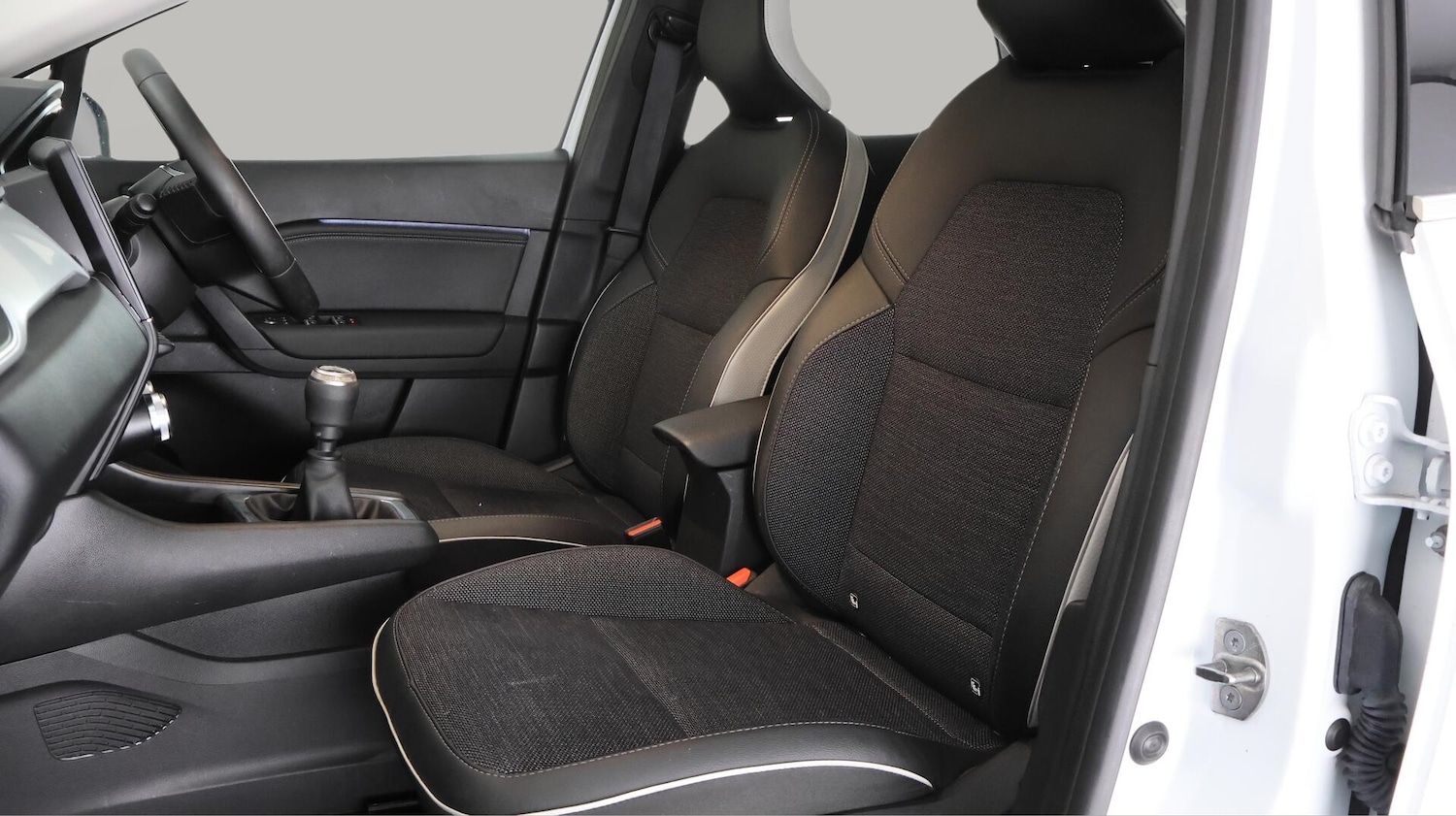 Used Renault Captur 2024 for sale - 76071771: Photo 14
