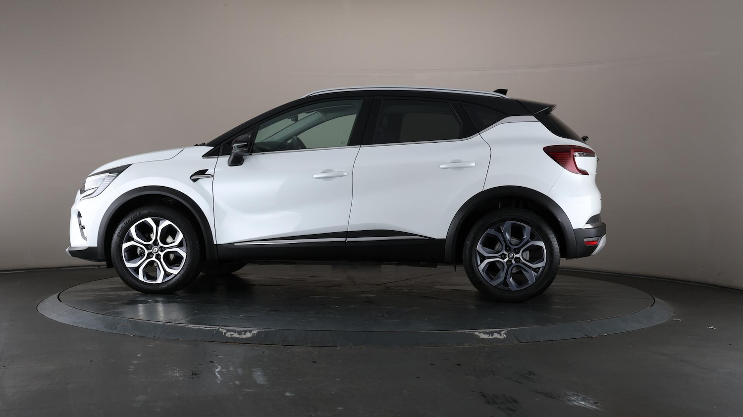 Used Renault Captur 2024 for sale - 76071771: Photo 36