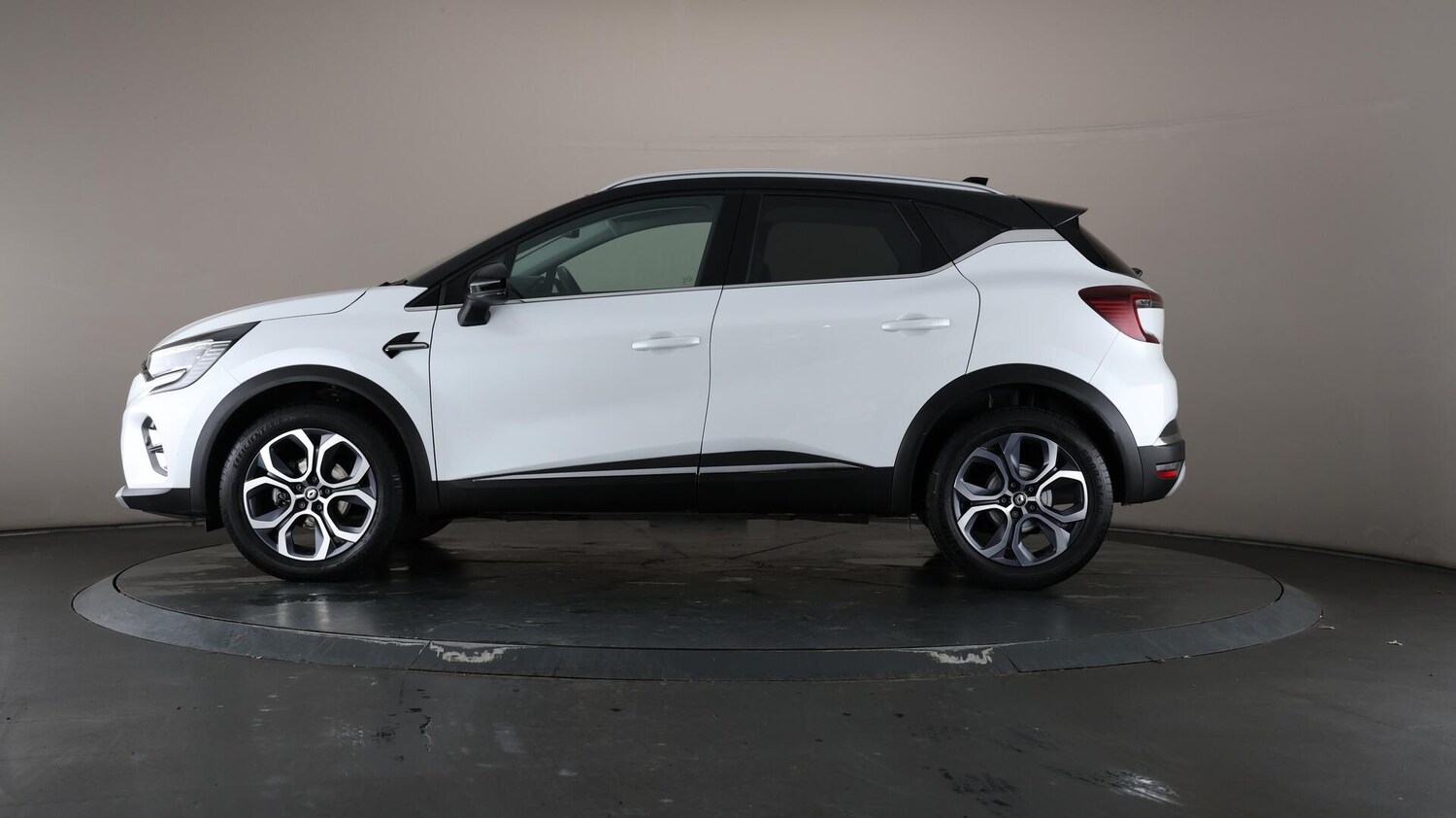 Used Renault Captur 2024 for sale - 76071771: Photo 37