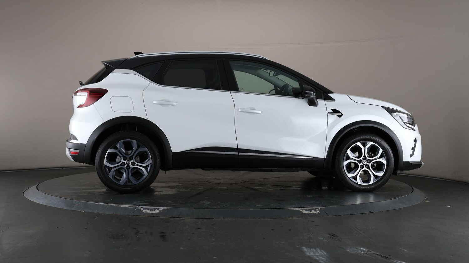 Used Renault Captur 2024 for sale - 76071771: Photo 61